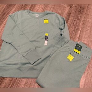 NWT Women’s Tek Gear 2pc Jogger Set, Sz. XL, Soft!